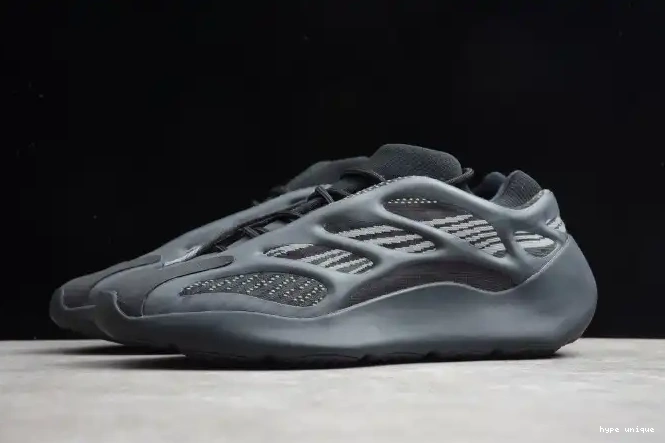 hype Yeezy 700 V3 H67799 Black Adidas Boost 0611
